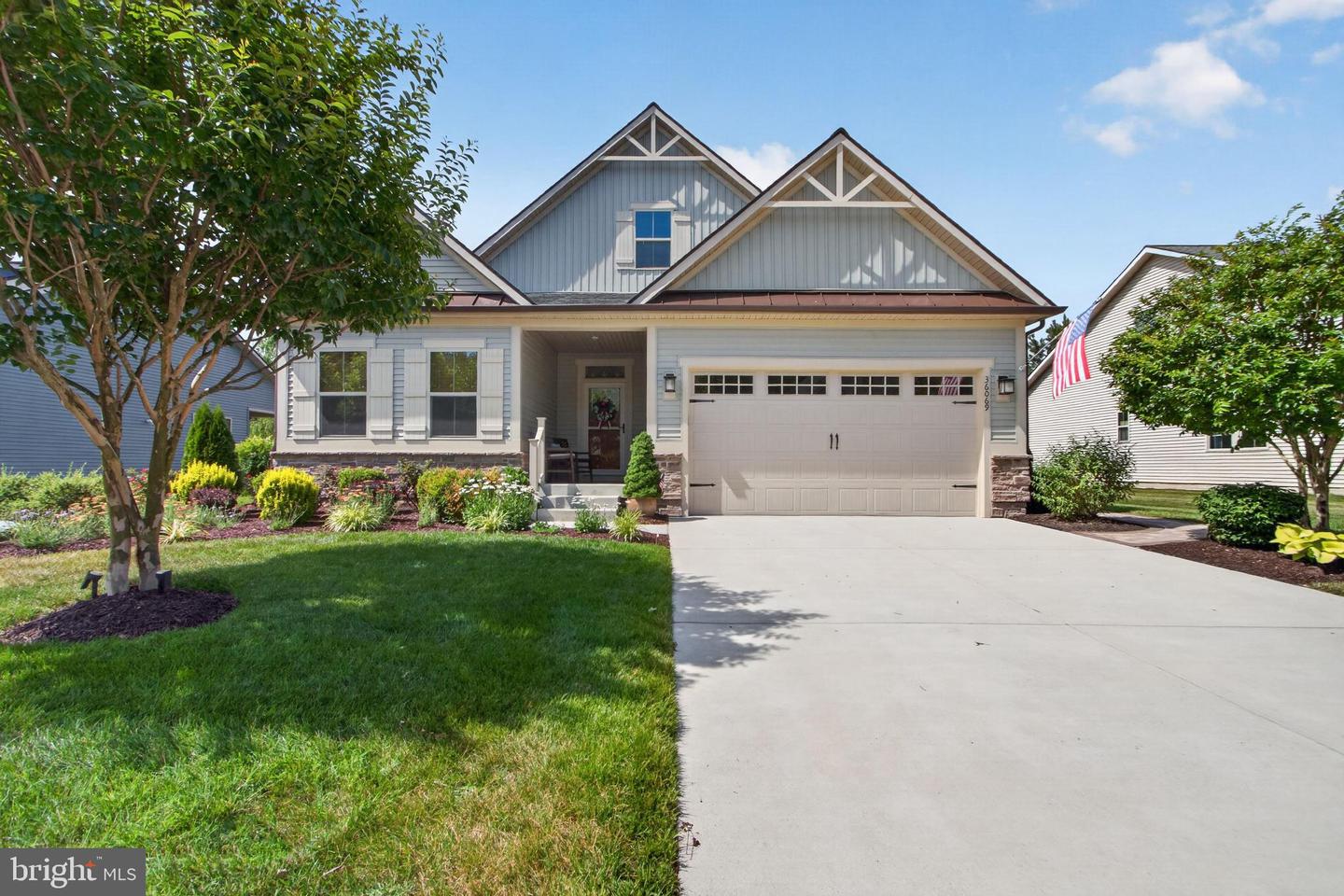 36069 Blackfin Dr — photo