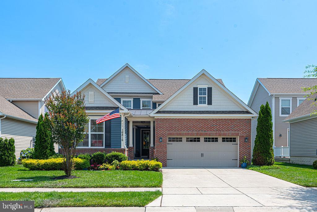 16816 Bellevue Ct — photo