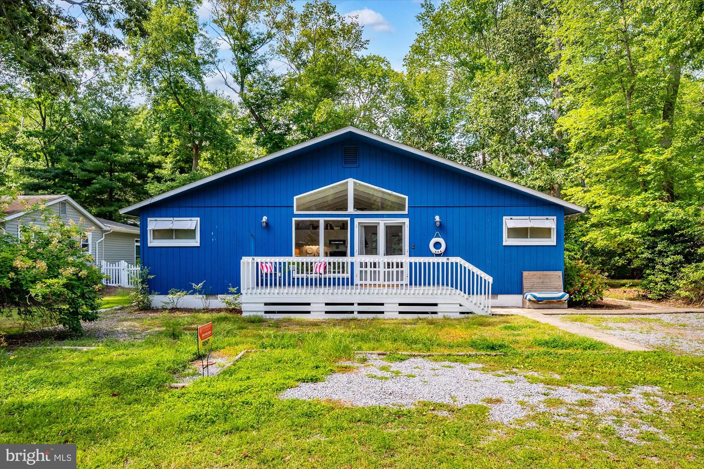 604 Spring Lake Dr — photo