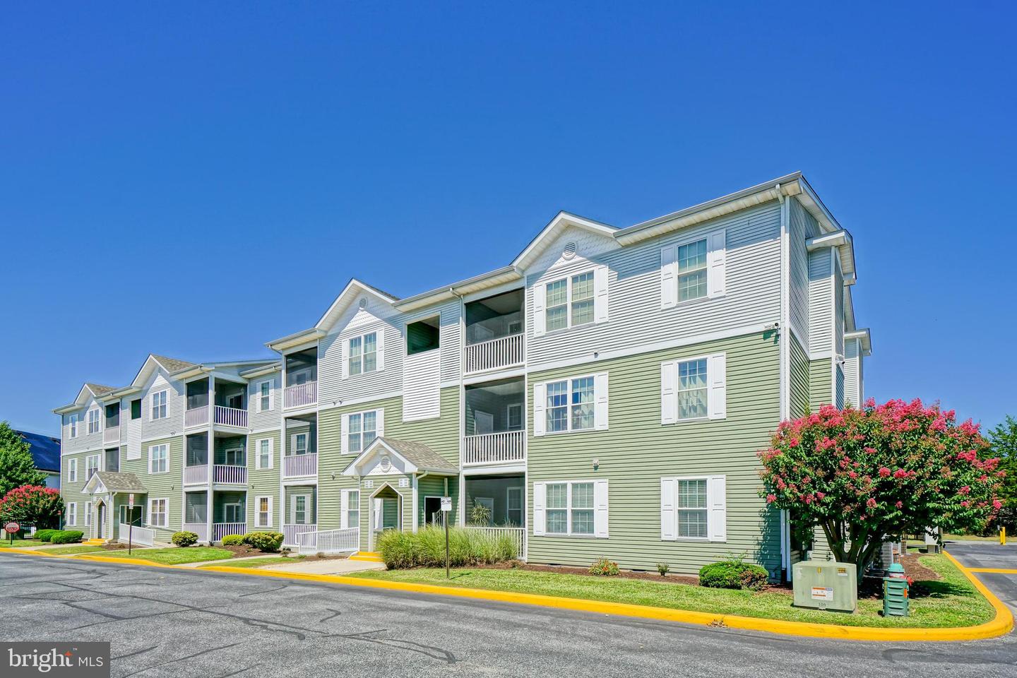 35542 E Atlantic Cir #207 — photo