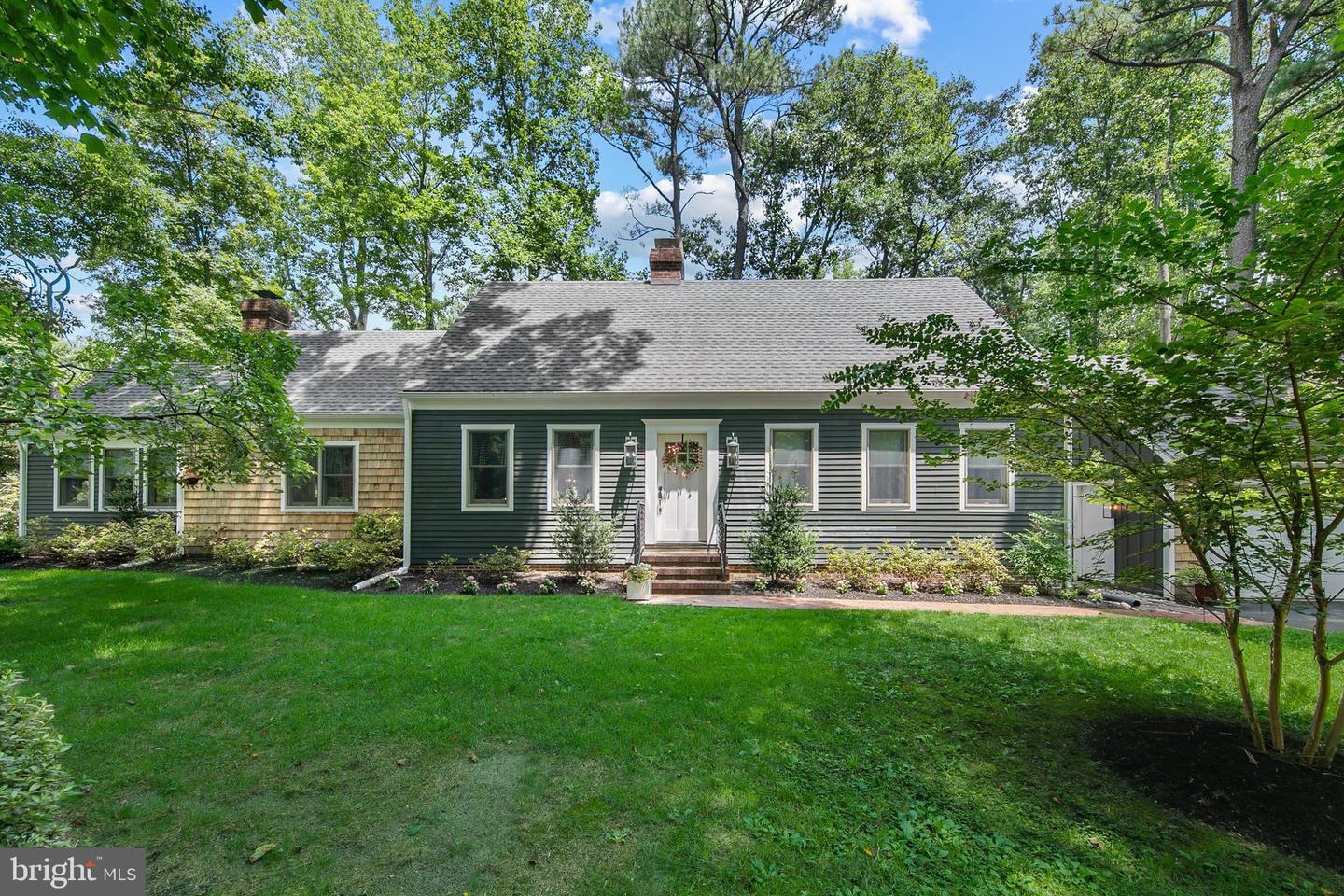 2 Mallard Dr — photo