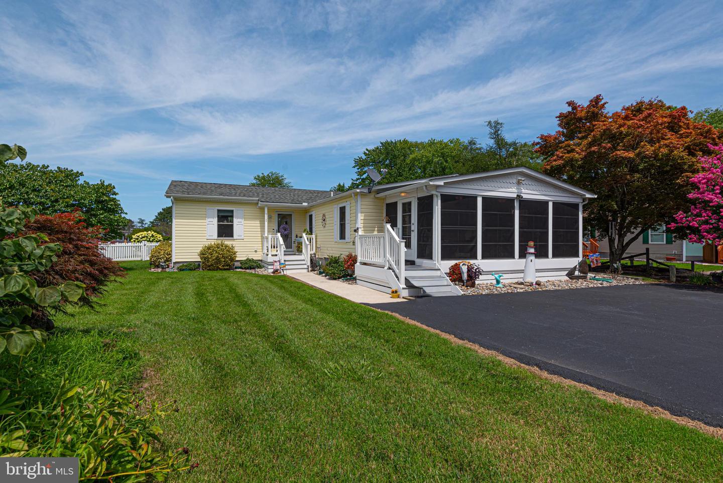37189 Pinewood Road, Ocean View, DE 19970