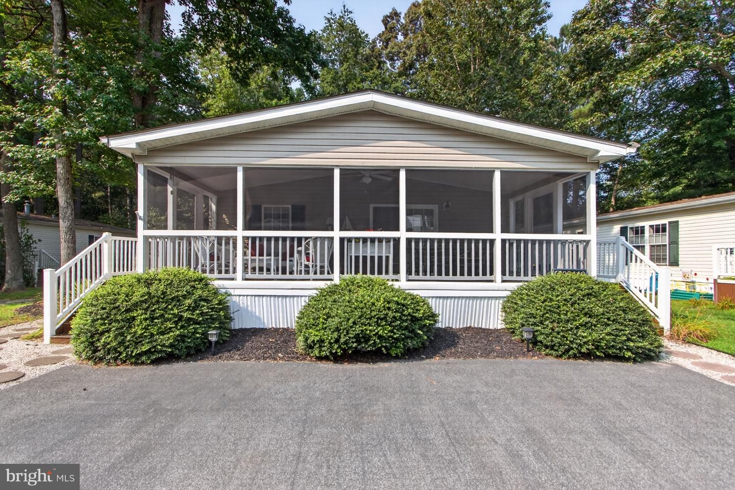 26440 Cricket Cove #50109 — photo