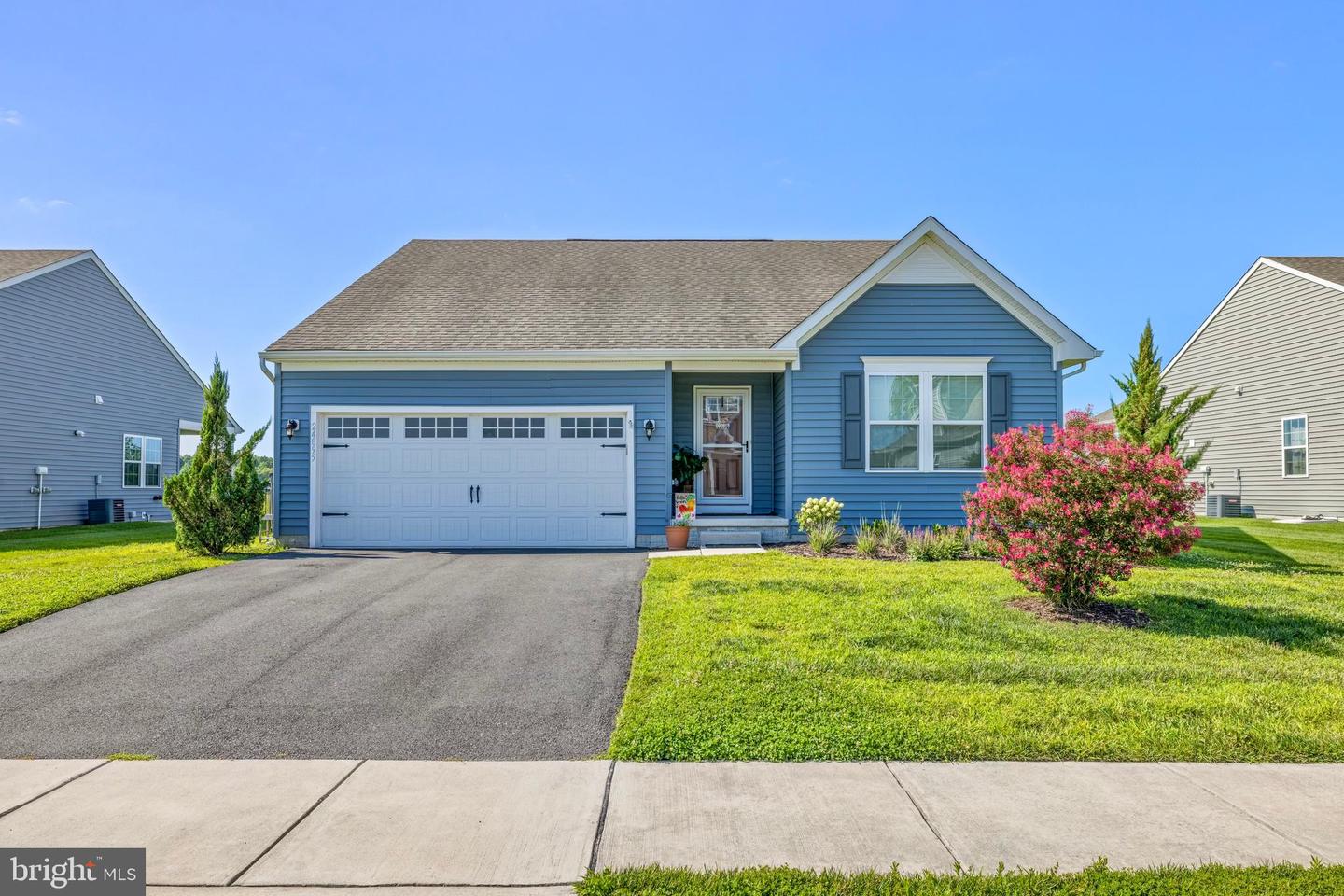 24895 Long Cove Ct — photo