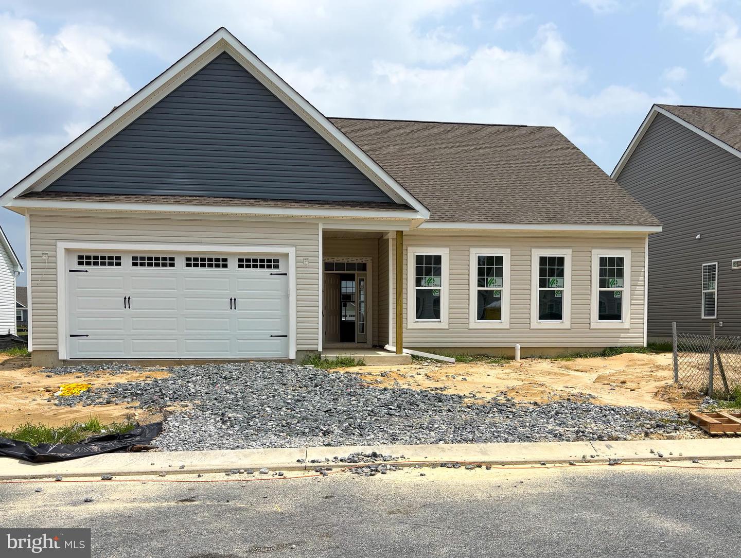 324 Heritage Shores Cir — photo