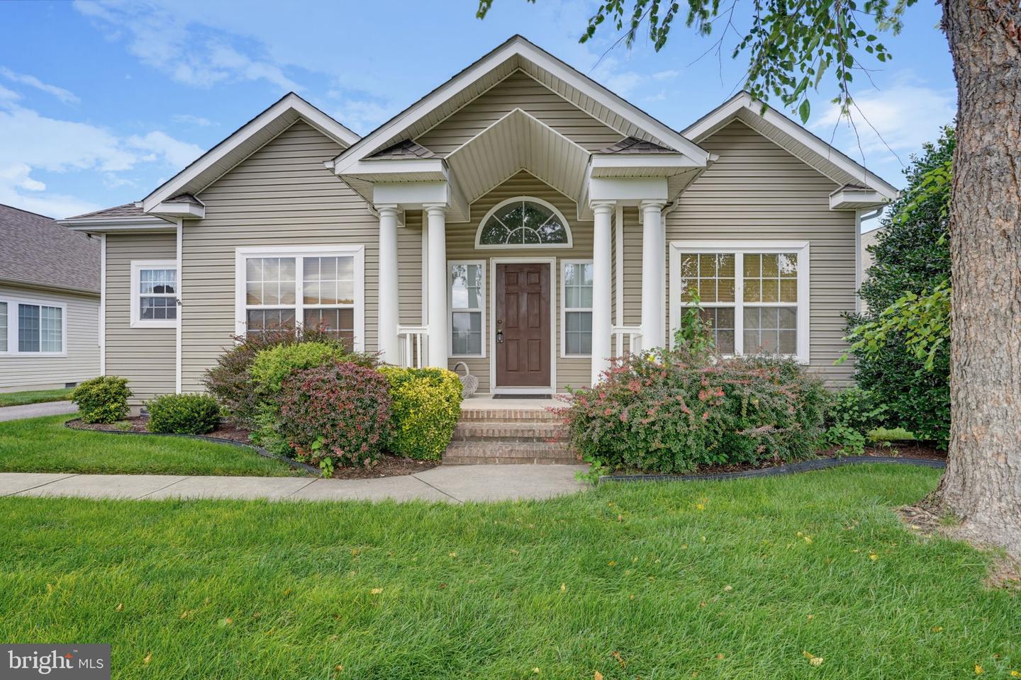 26 Kingston Ter — photo
