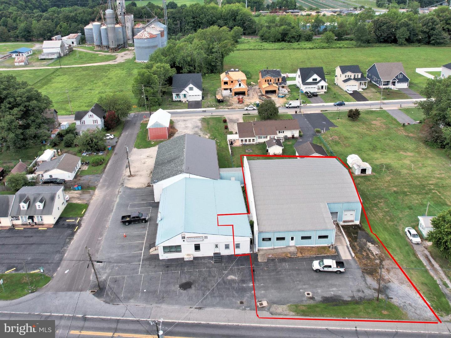 38148 Bi State Blvd — photo