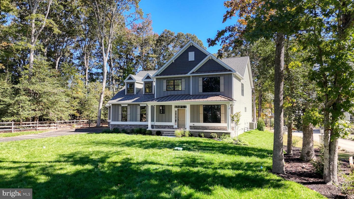 13 W Island Rd — photo
