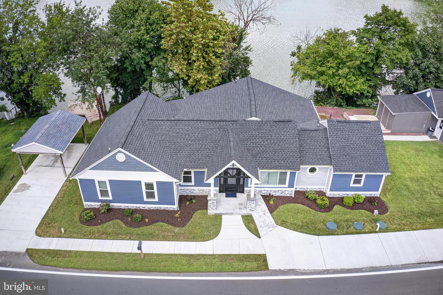 8547 Hearns Pond Rd — photo