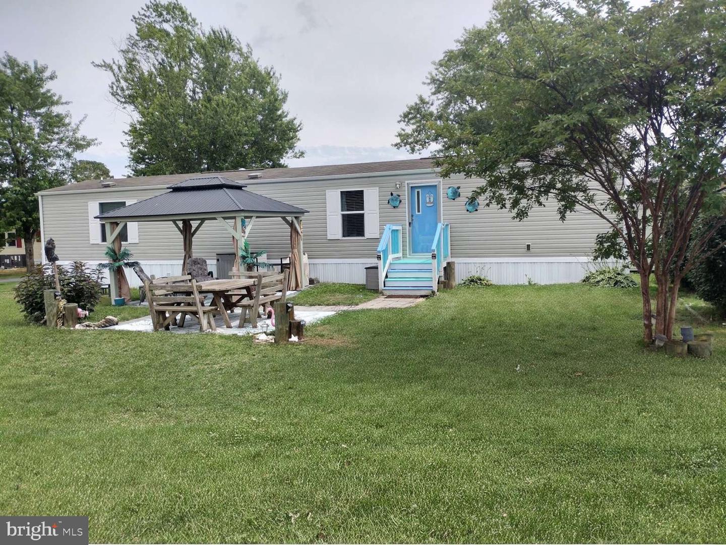 27439 Sea Whip Ln — photo