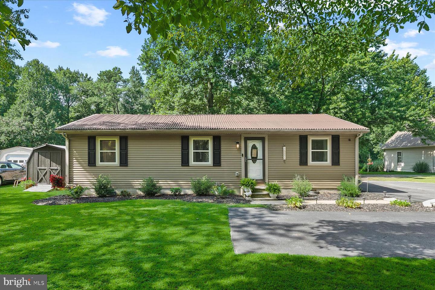 24910 Bethesda Rd — photo
