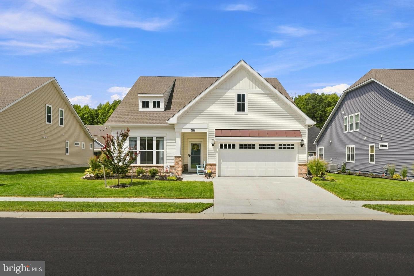 31533 Deep Pond Ln — photo