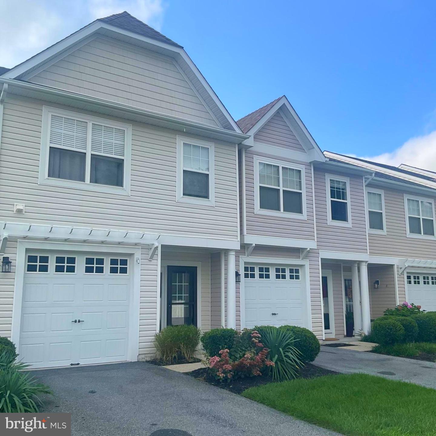 29658 Cobblestone Way — photo