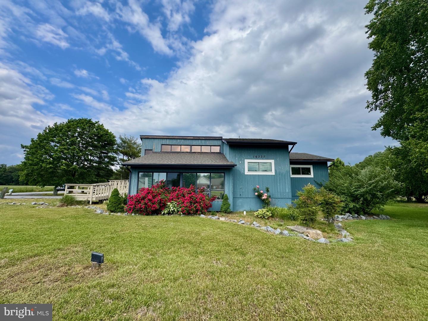 16337 Coastal Hwy — photo