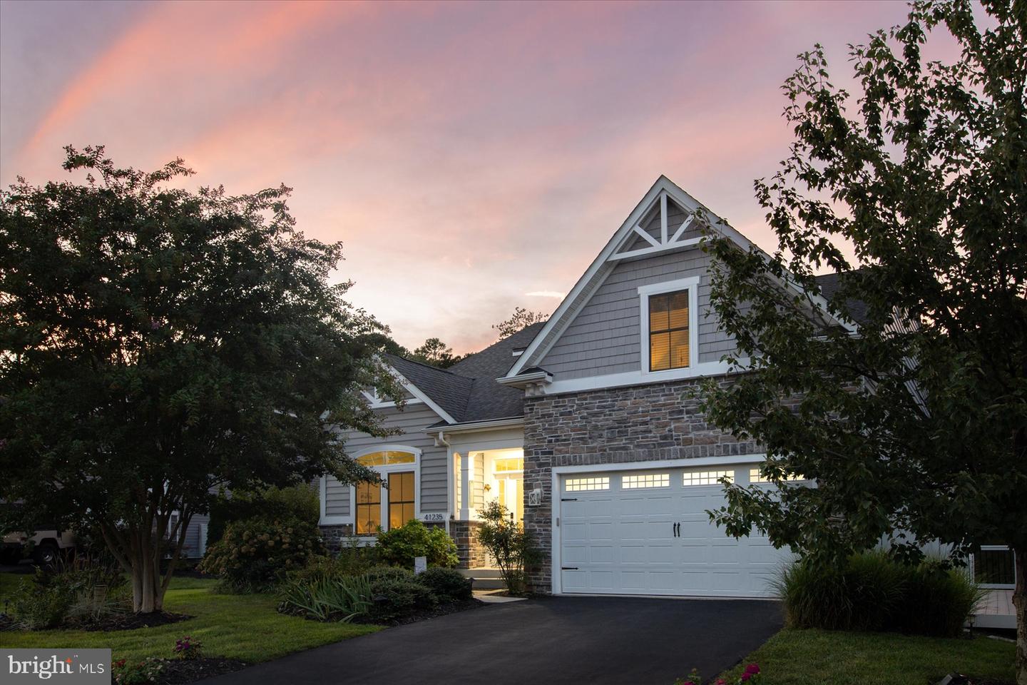 41235 Gloucester Dr — photo