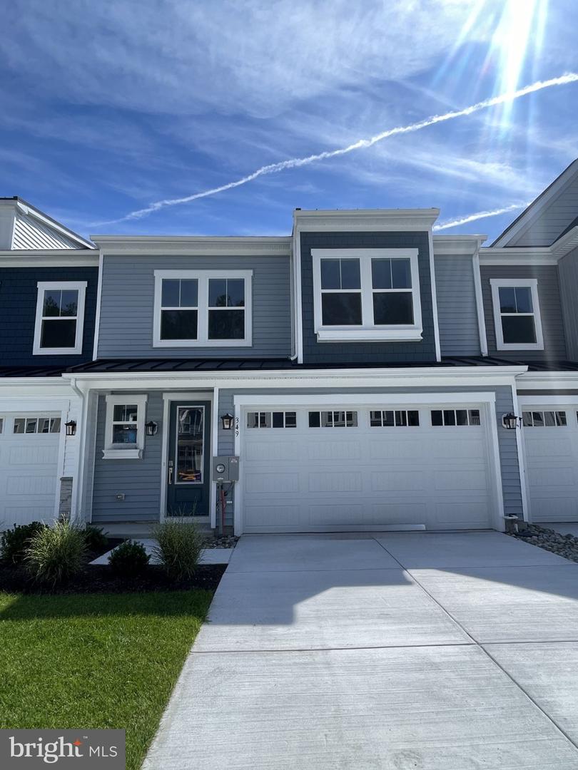 349 Gallagher Dr — photo
