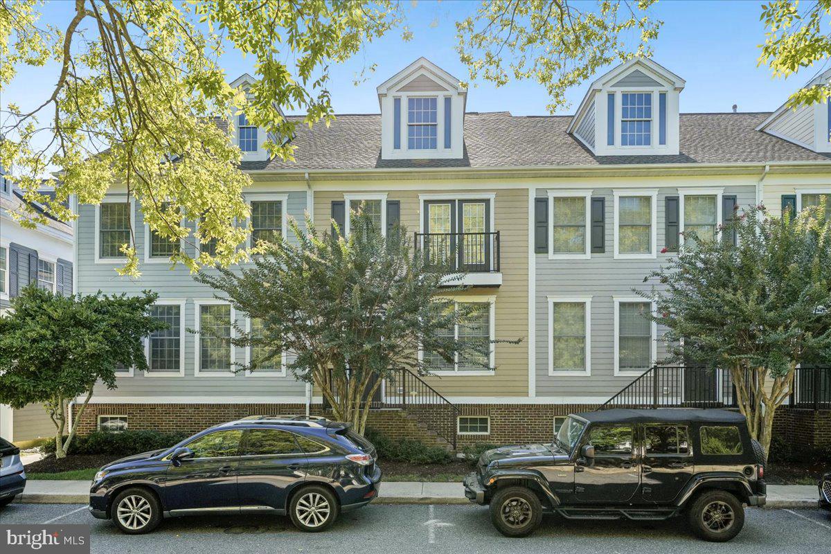20 Village Green — photo