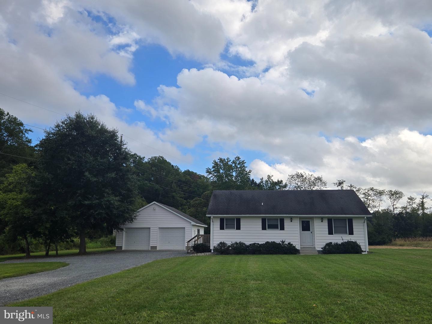 22019 Robinsonville Rd — photo