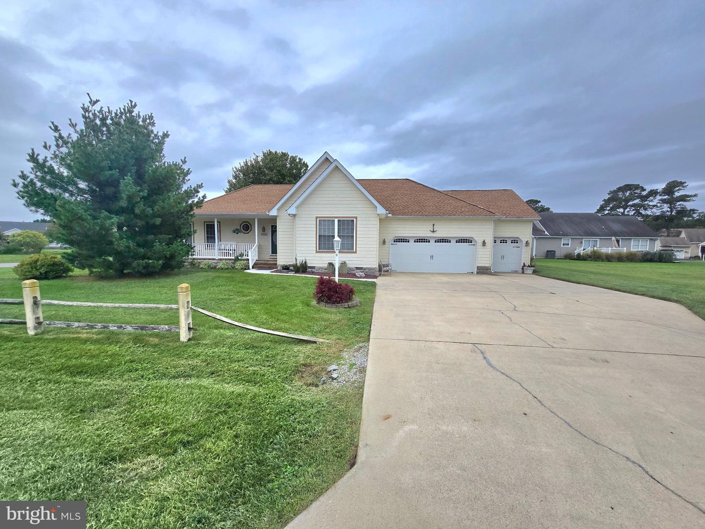 38269 Waterway Dr — photo