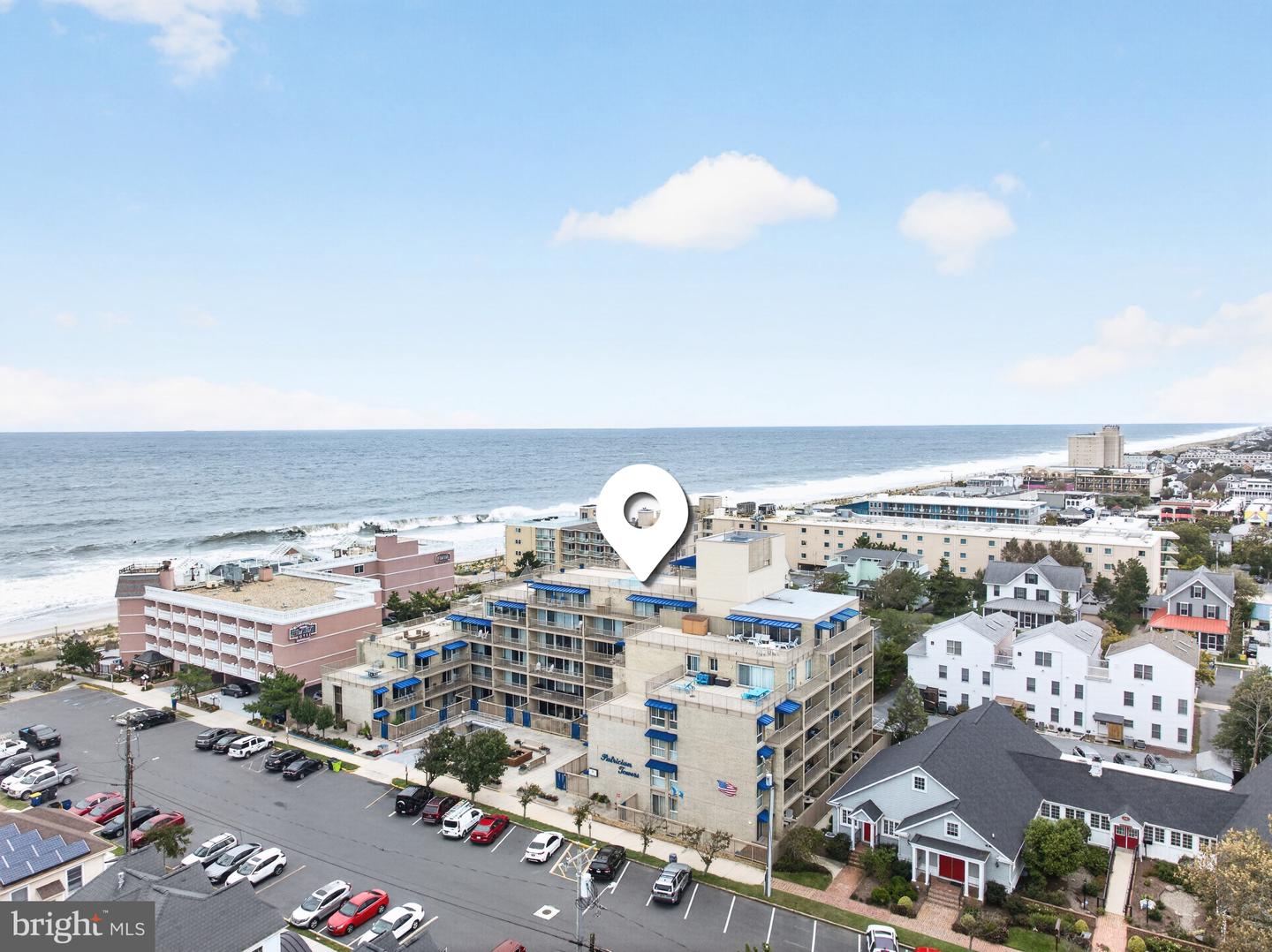 8 Olive Ave #211 — photo