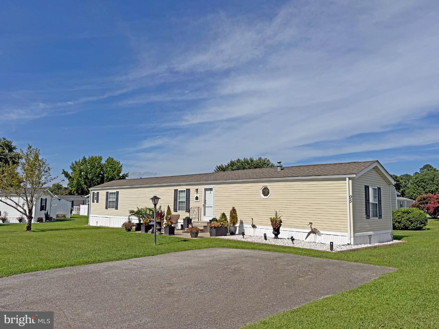 95 Branchwood Dr #E-24 — photo