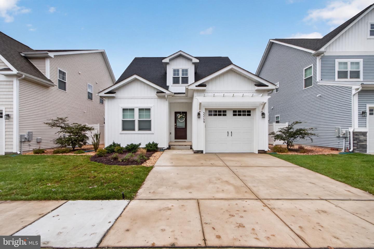 33739 Catching Cove Ct — photo