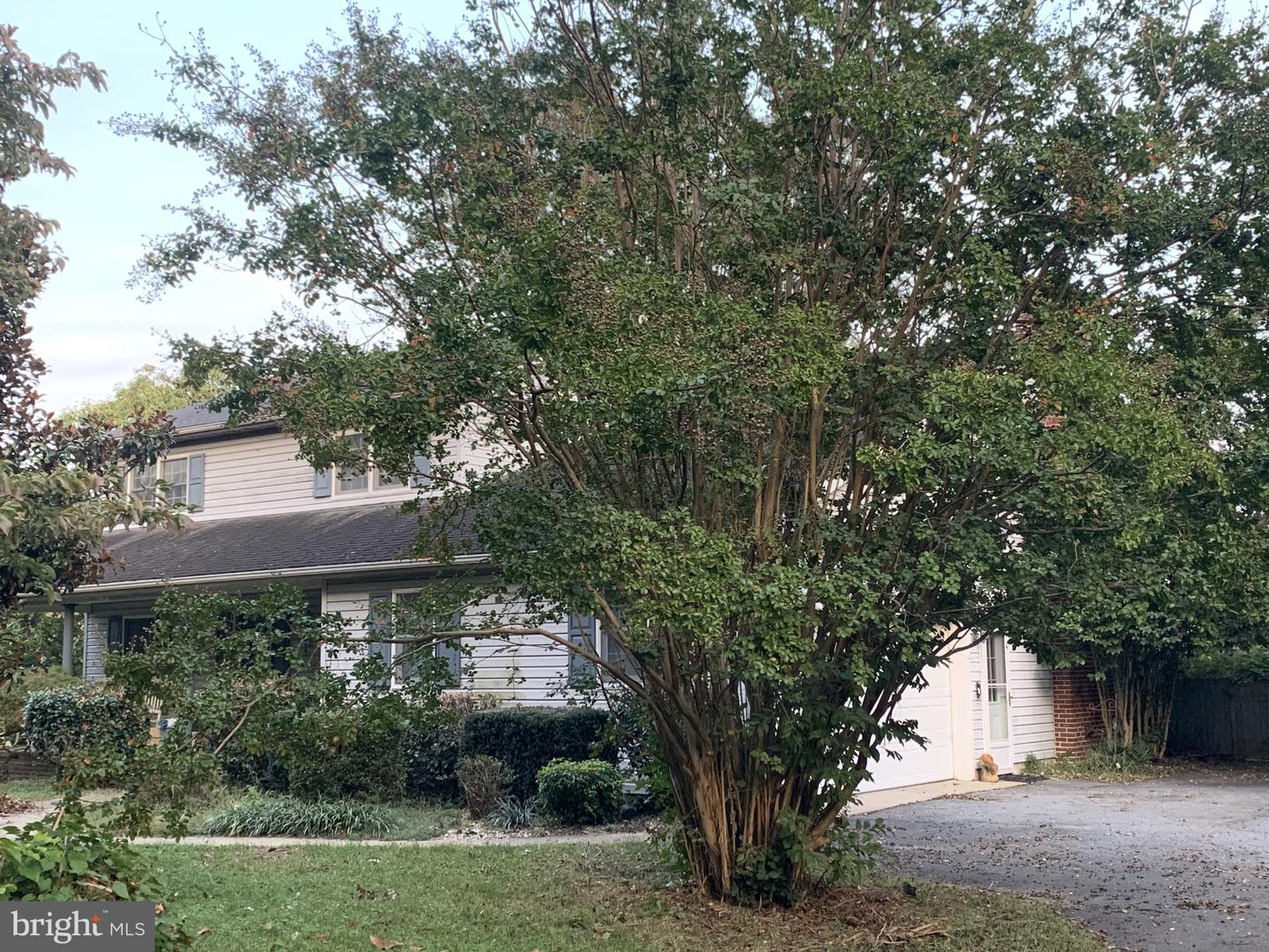 70 Valley Forge Dr — photo