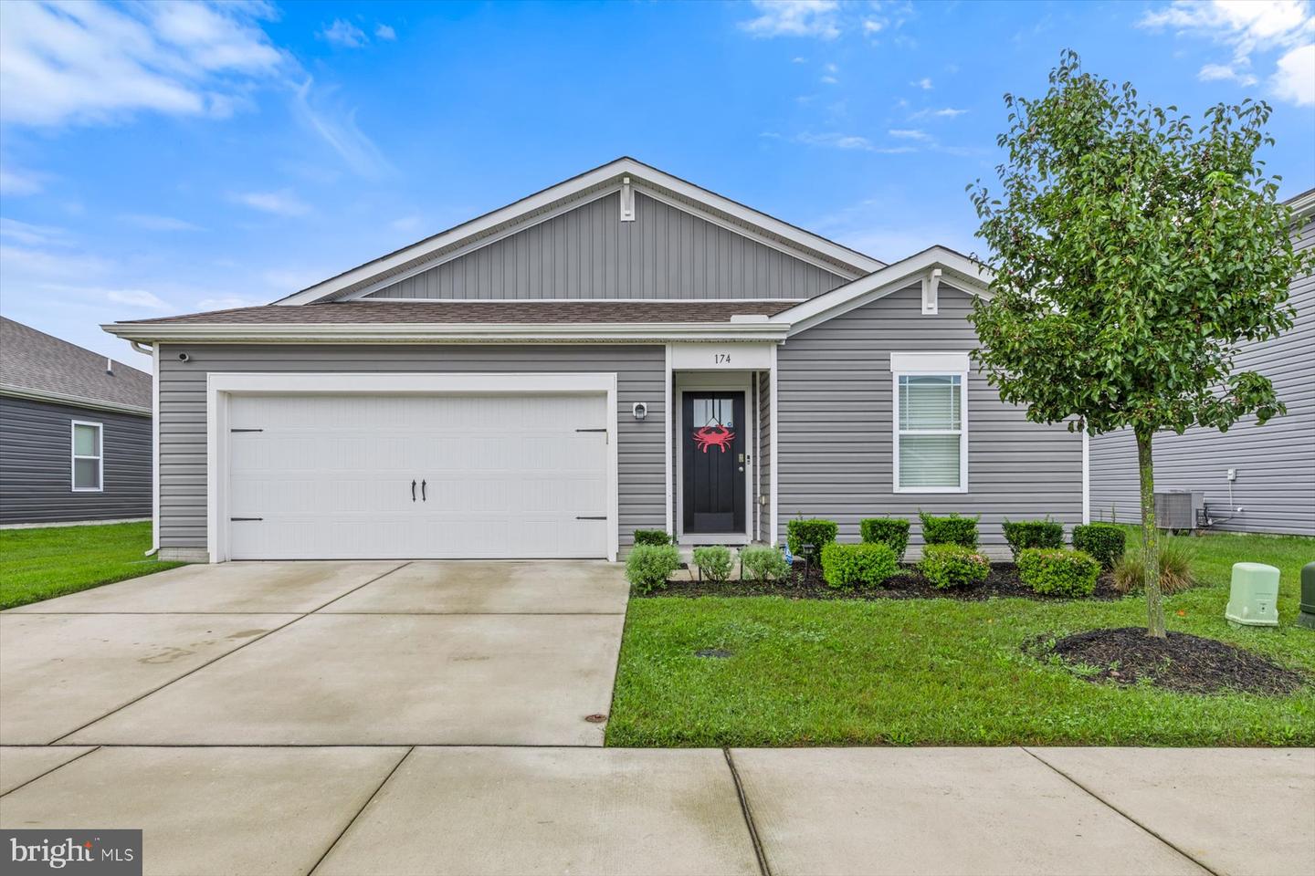 174 Pond View Ln — photo