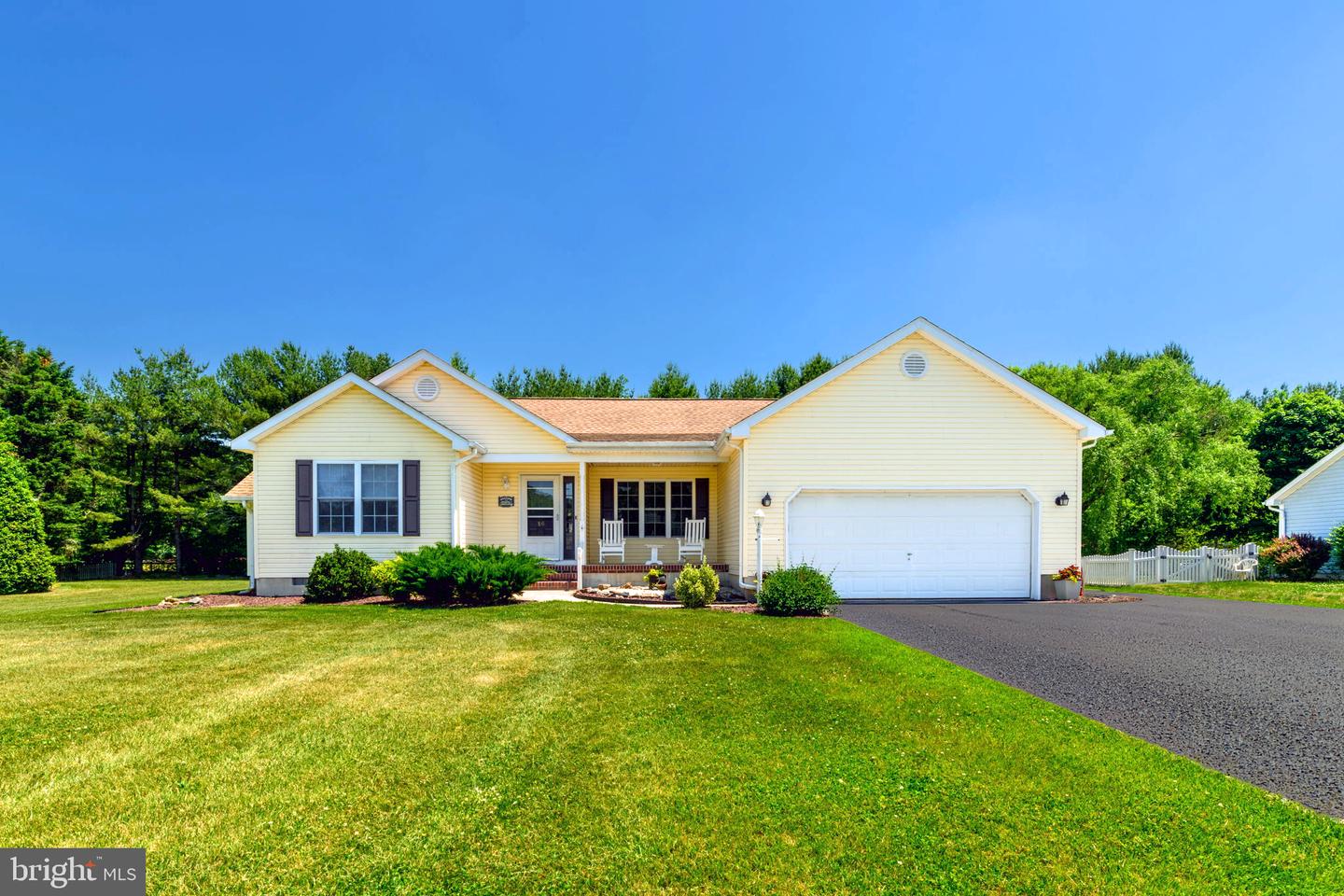 16 Ancient Oak Dr — photo