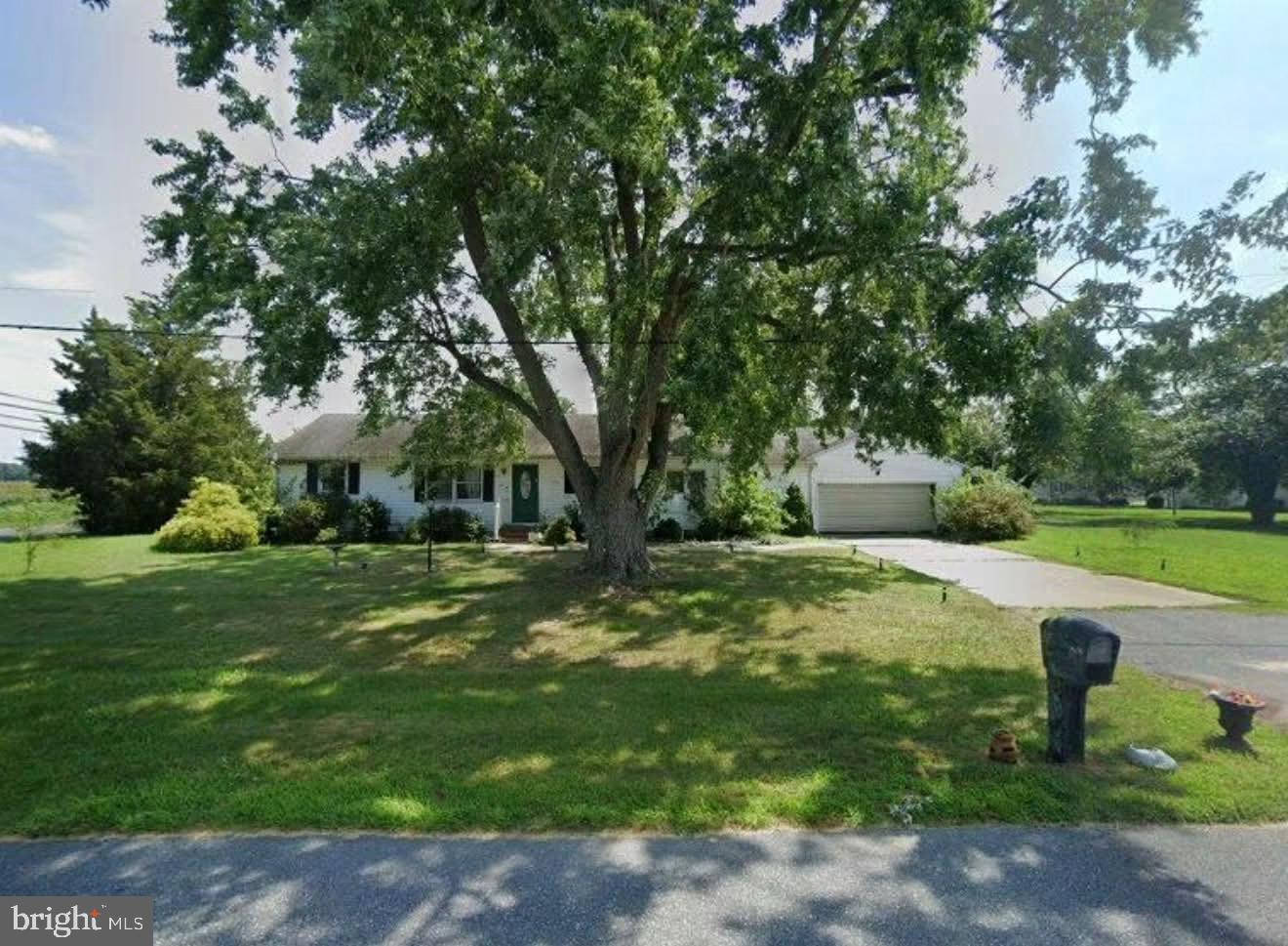101 Sycamore Ln — photo