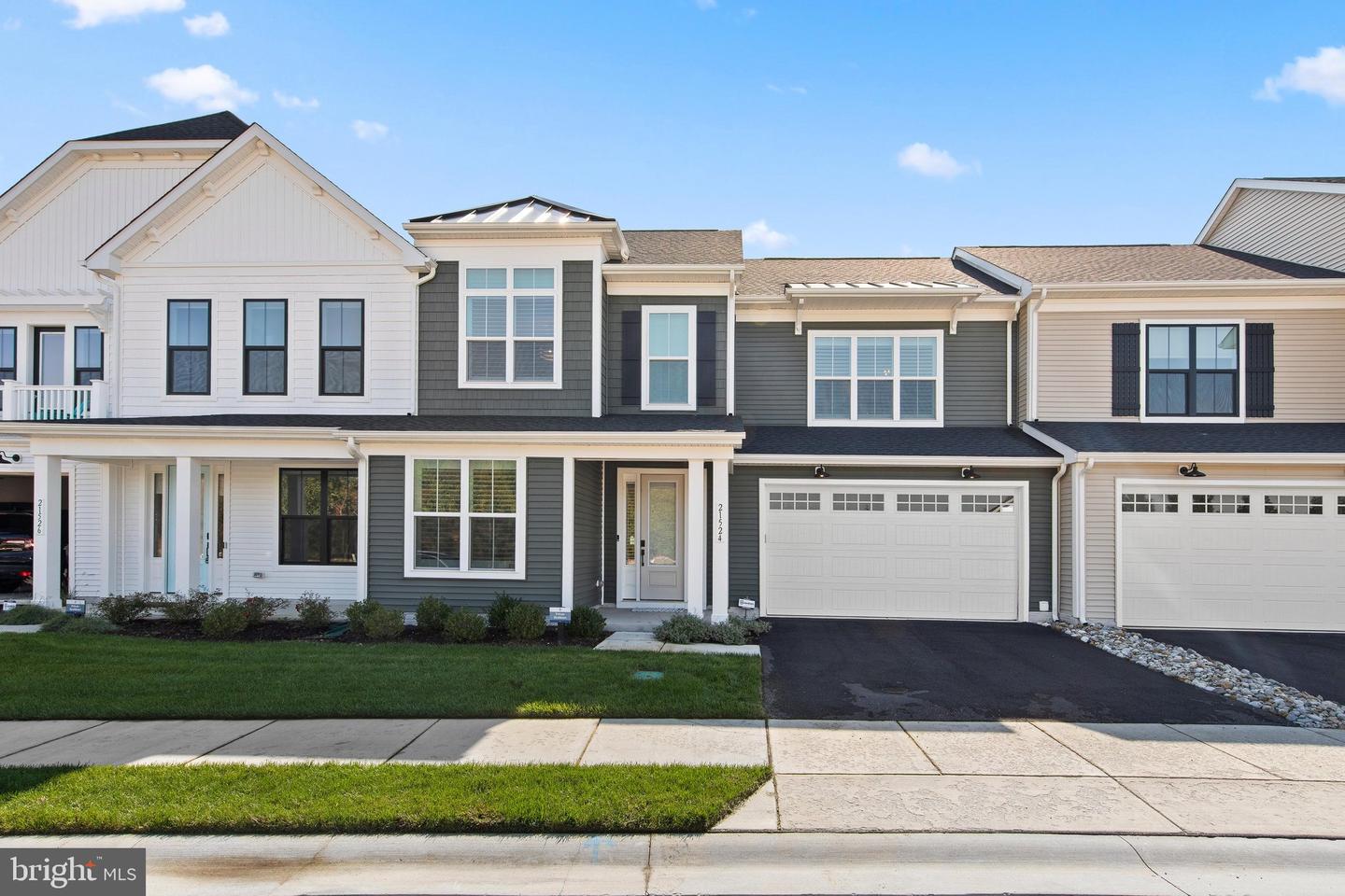 21524 Cattail Dr — photo