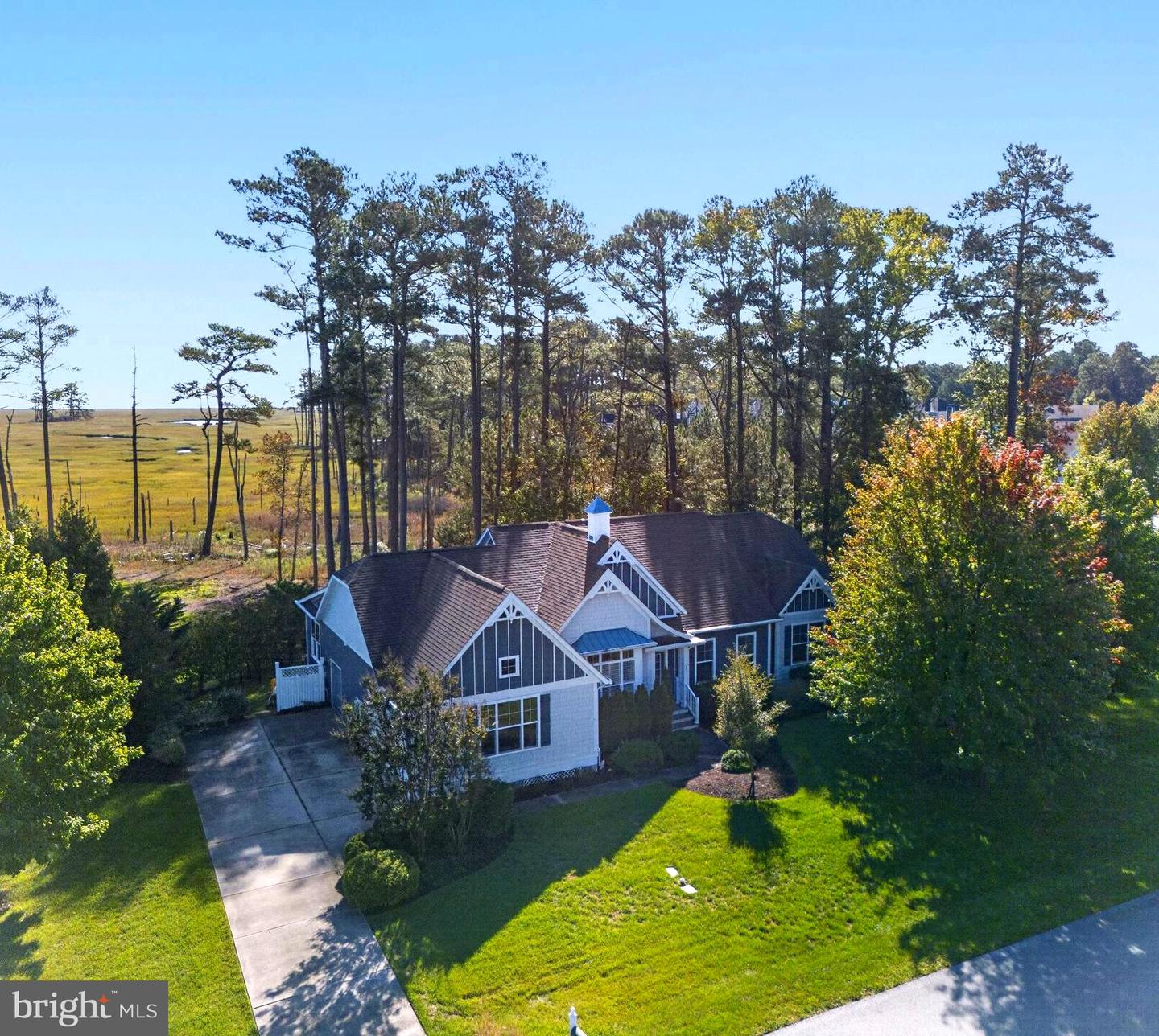 23340 Horse Island Rd — photo