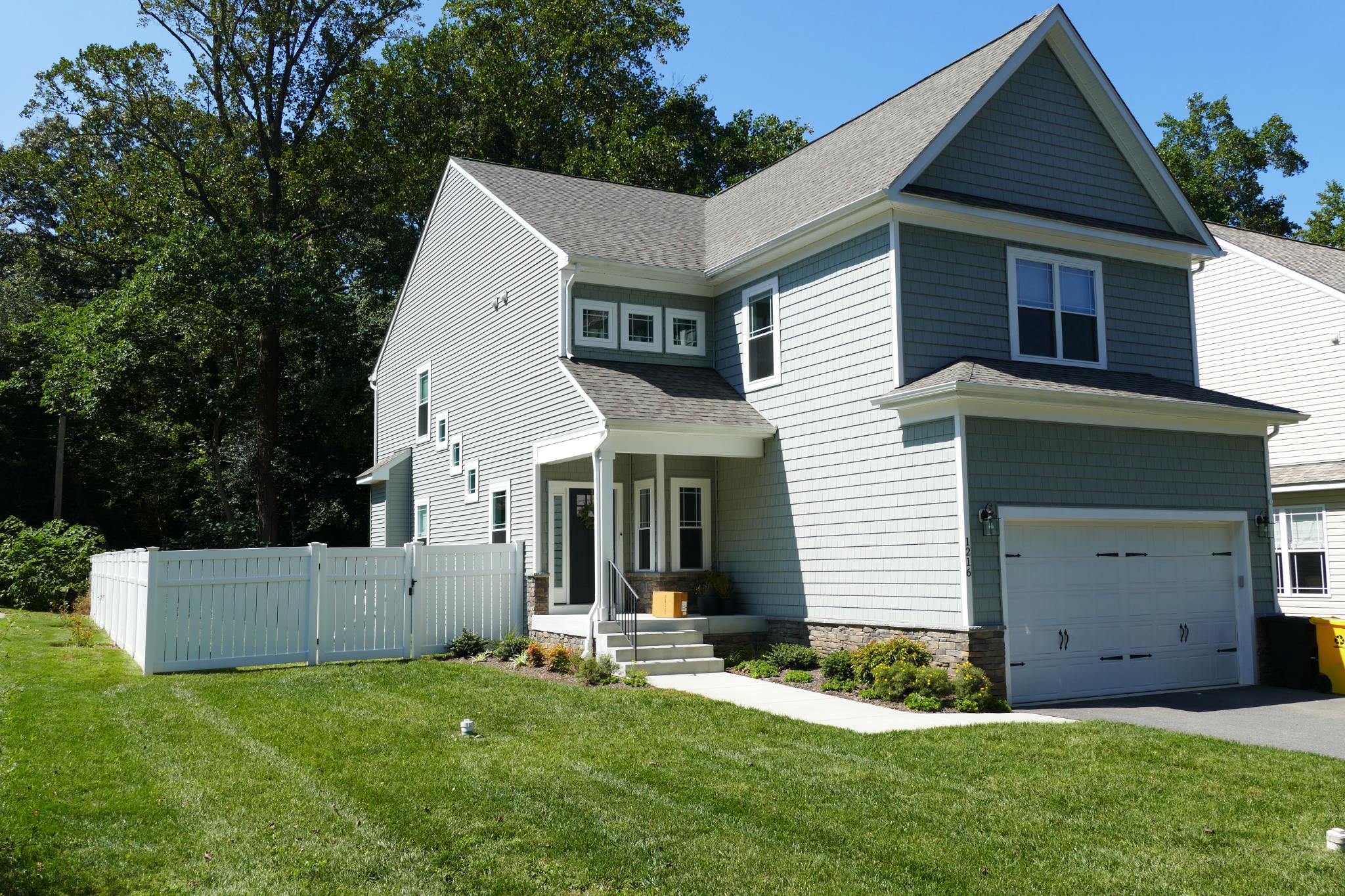 1217 Hampton Rd — photo