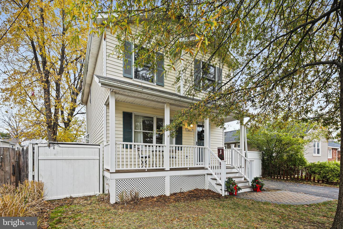 1617 Midland Rd — photo
