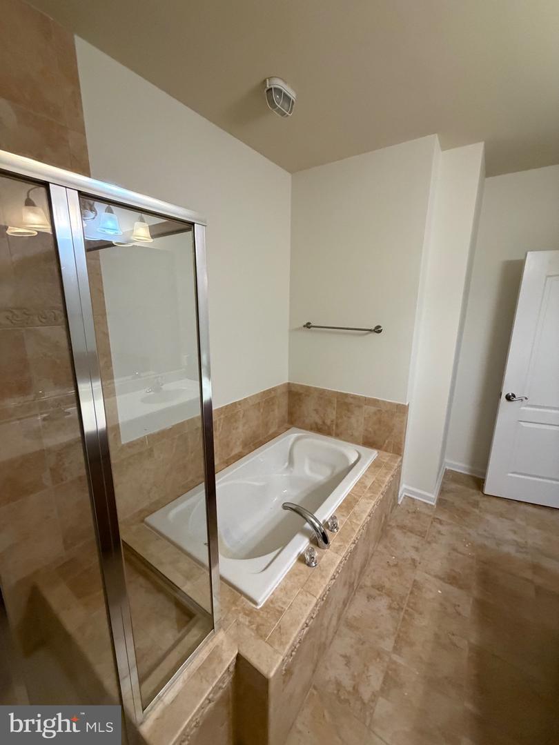 1406 Wigeon Way #303 — photo