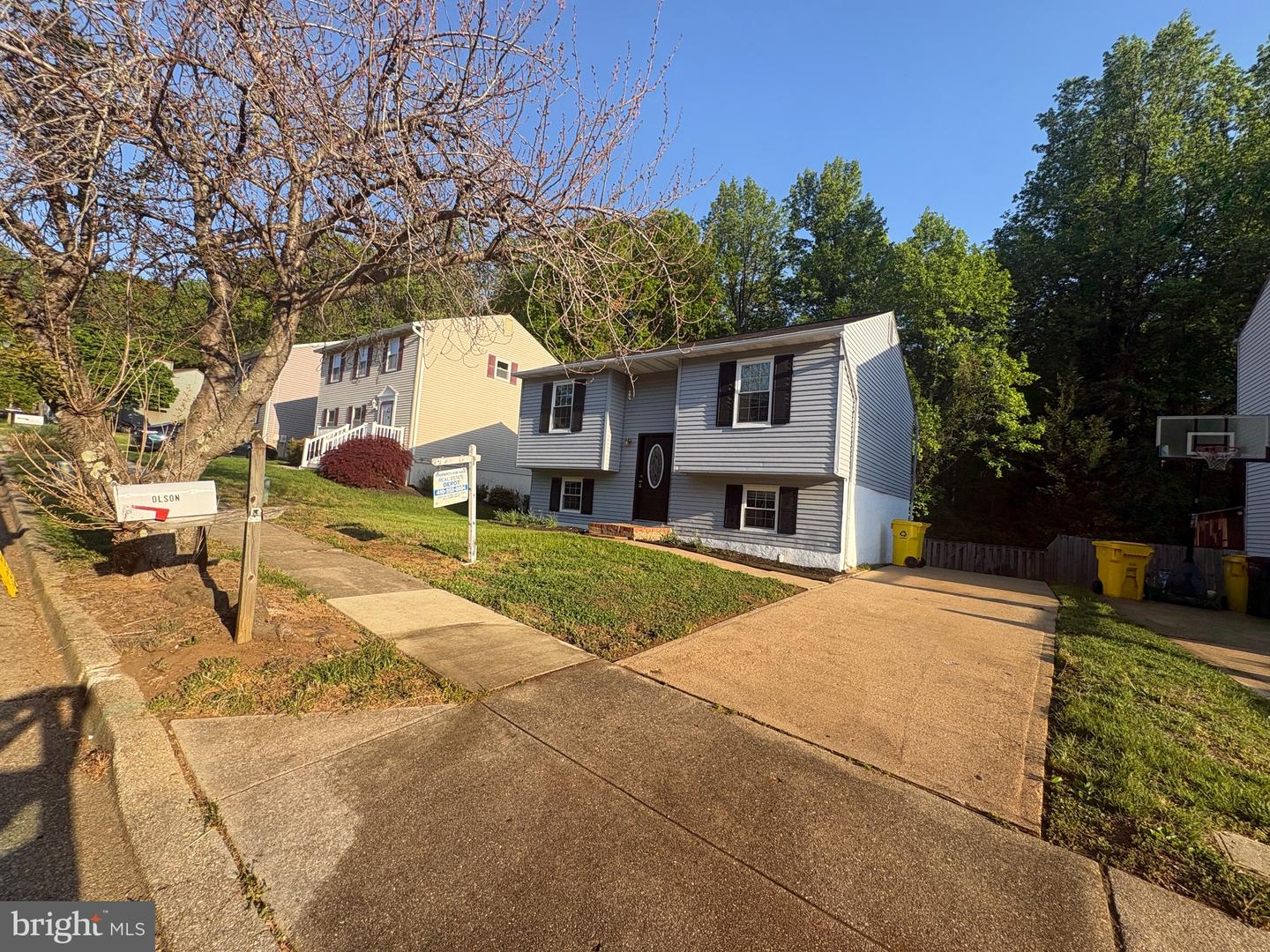 1531 Hickory Wood Dr — photo