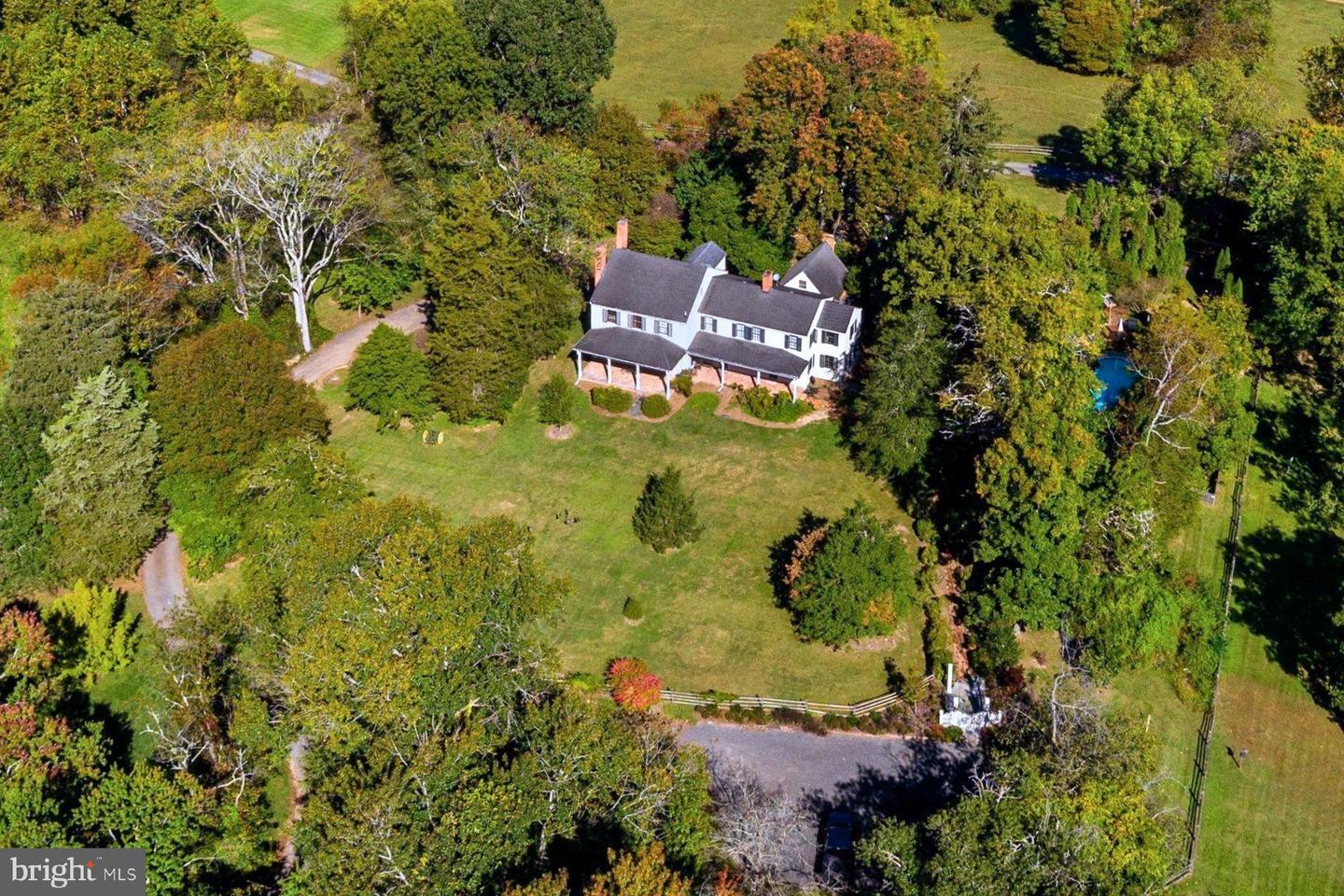 5503 Brooks Woods Rd — photo