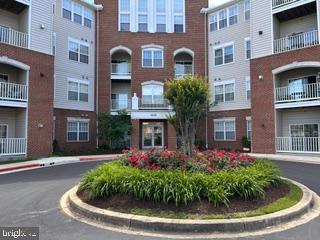 2606 Chapel Lake Dr #107 — photo