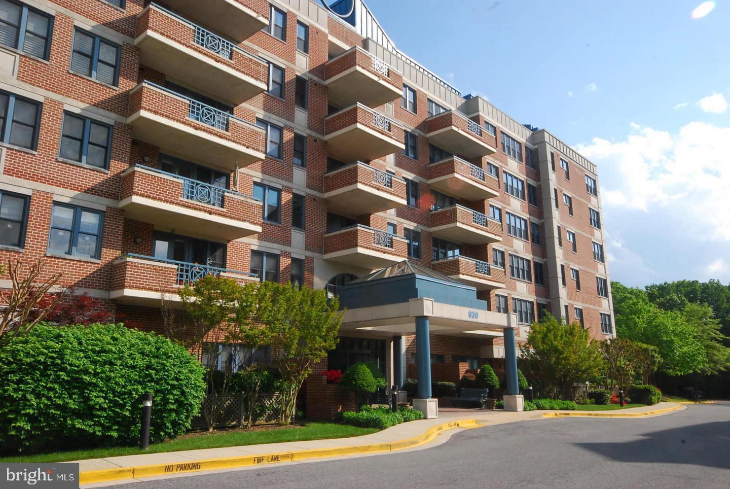 930 Astern Way #510 — photo