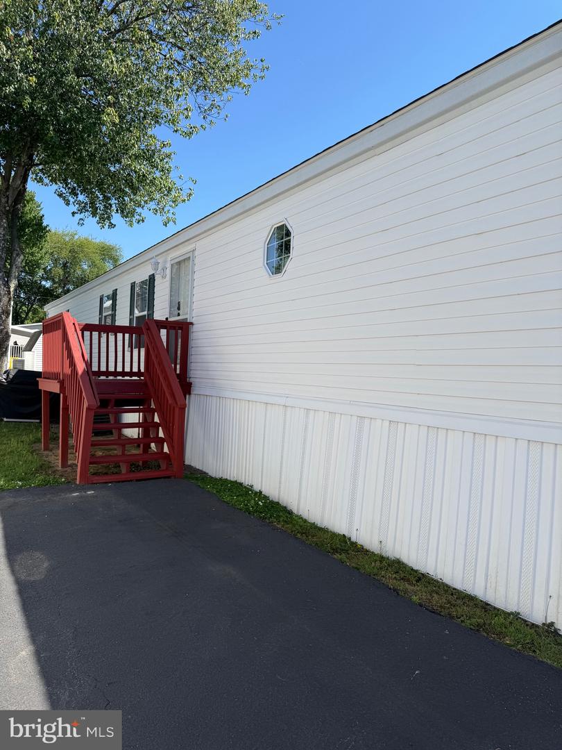 7959 Telegraph Rd #Trlr 114 — photo