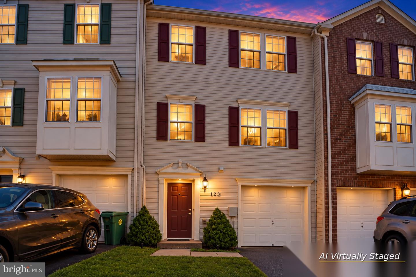 723 Olive Wood Ln — photo