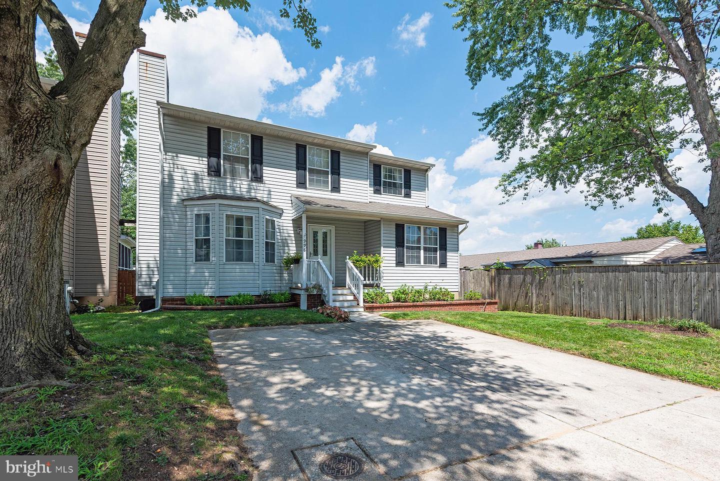 998 Pebblestone Road, Pasadena, MD 21122