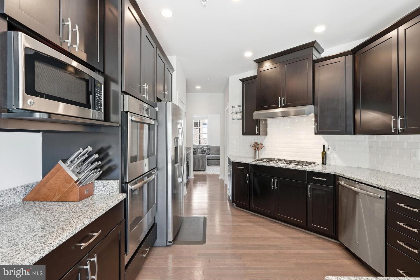 2602 MAPLE ROCK ROAD, HANOVER MD 21076 — photo 2