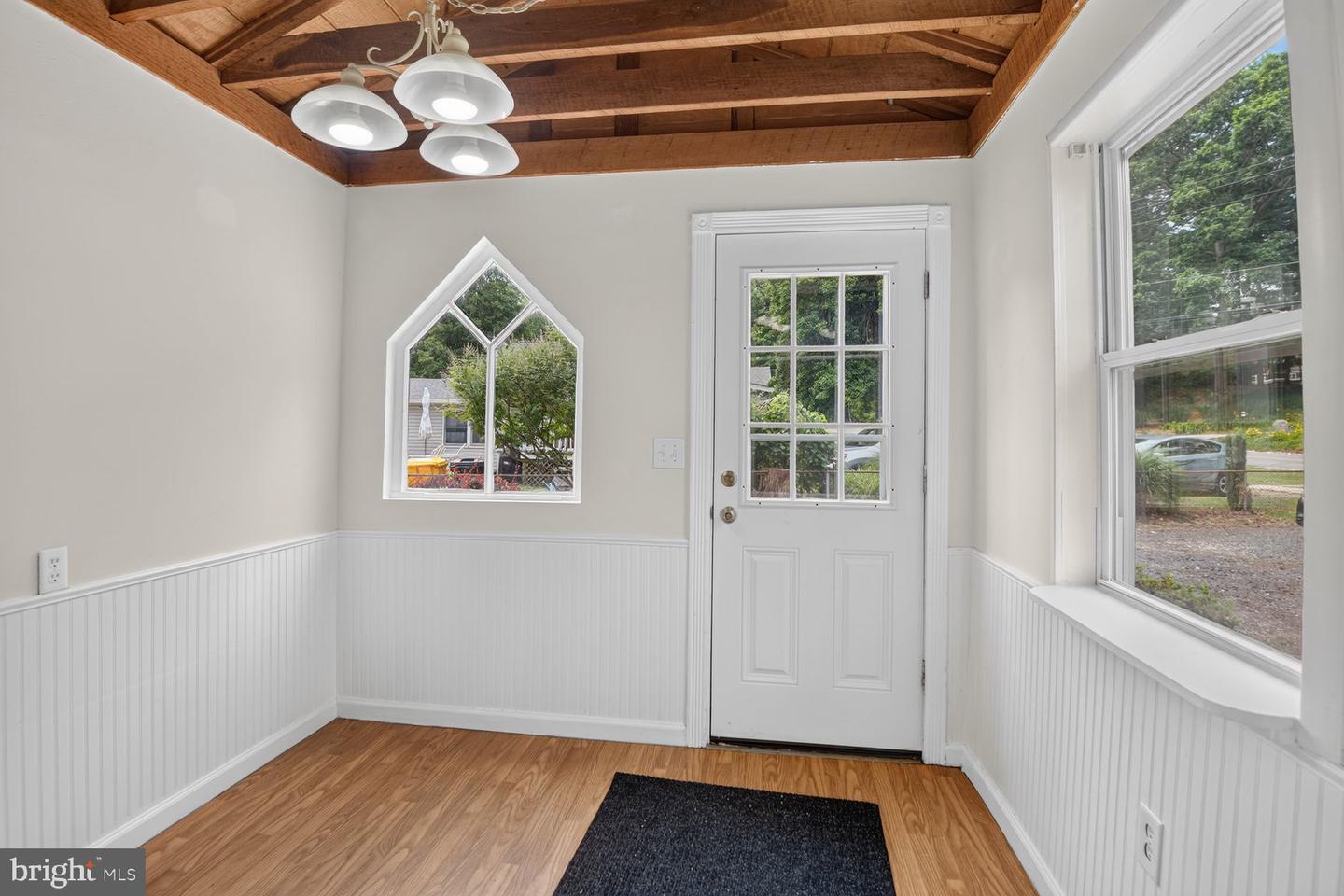303 Holly Road, Edgewater, MD 21037 — photo 3