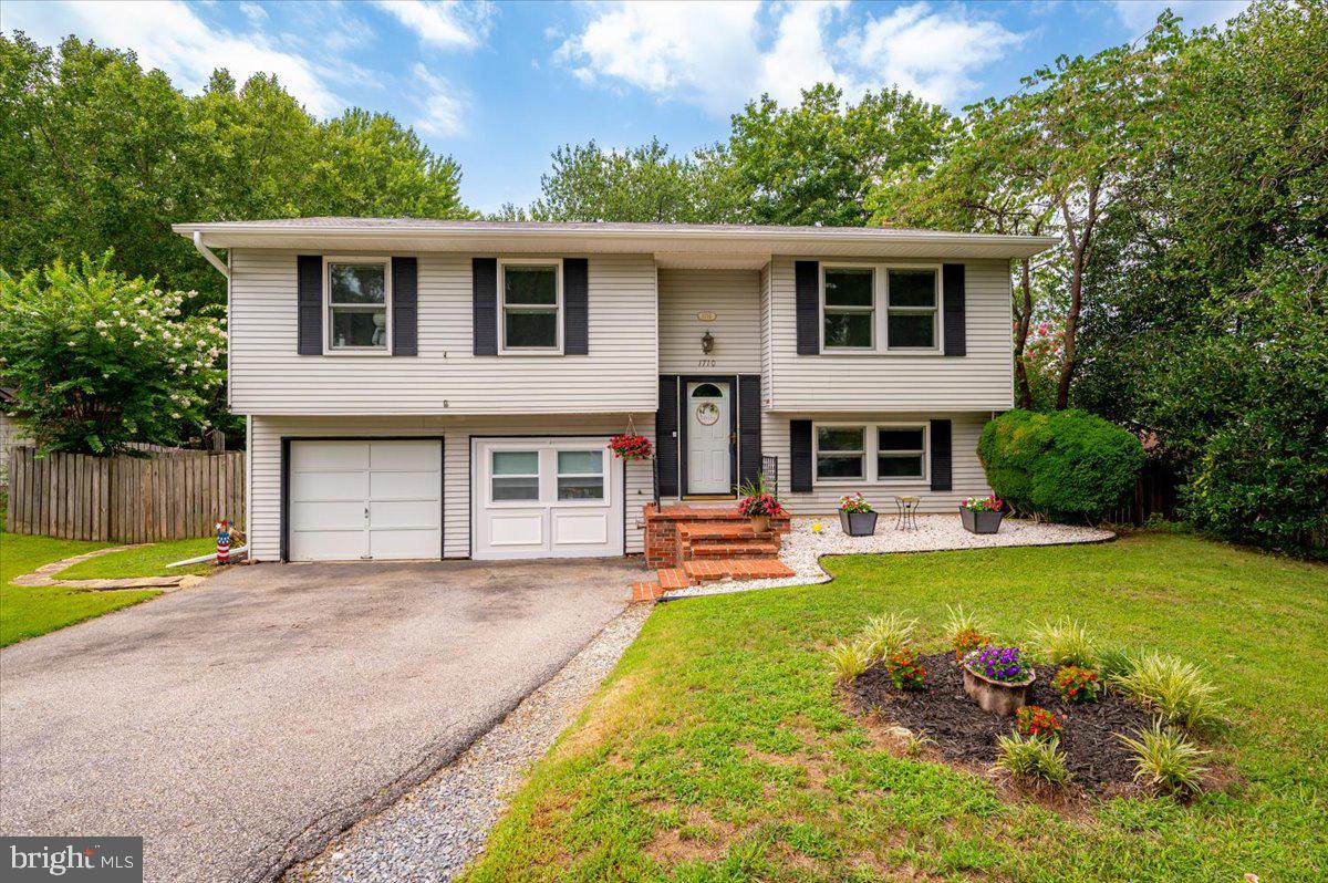 1710 Fallsway Dr — photo