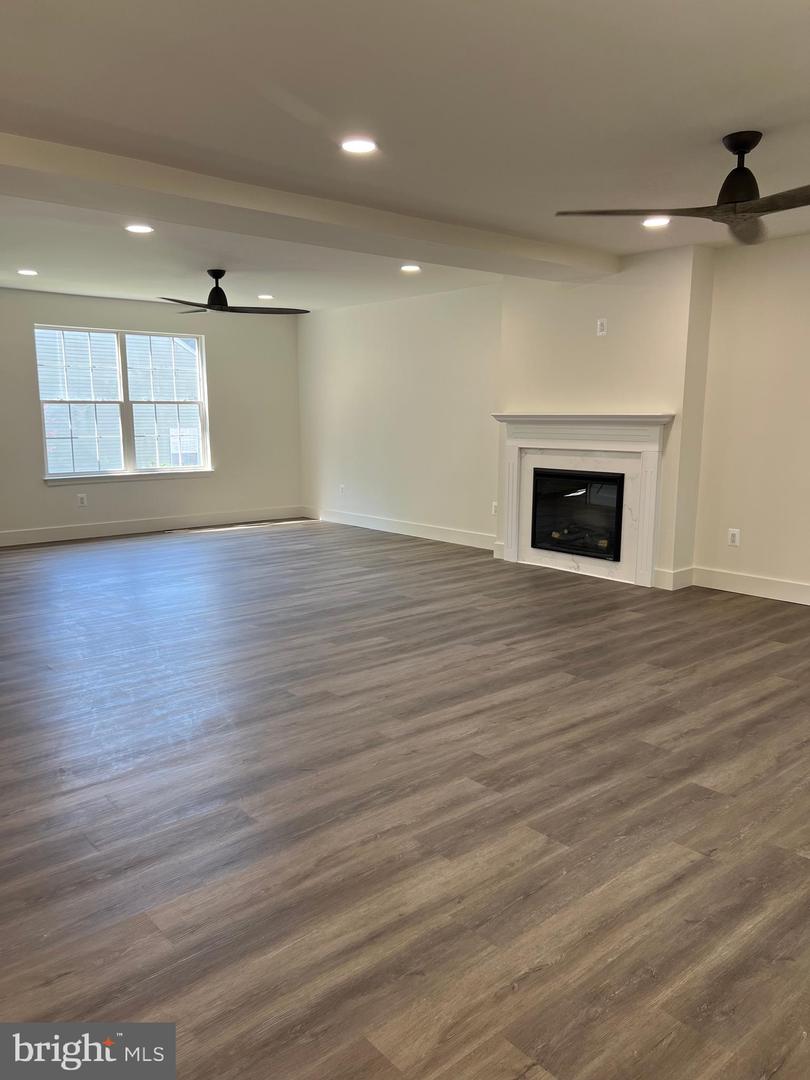 8035 Georgia Ct — photo