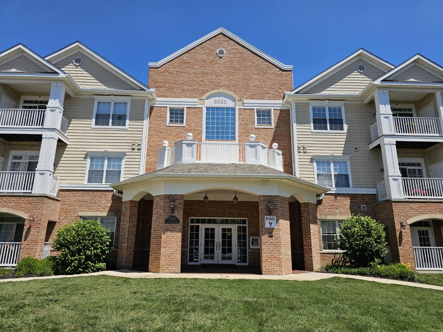 8535 Veterans Hwy #204 — photo