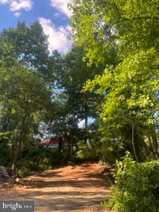 7800 W Shore Rd — photo