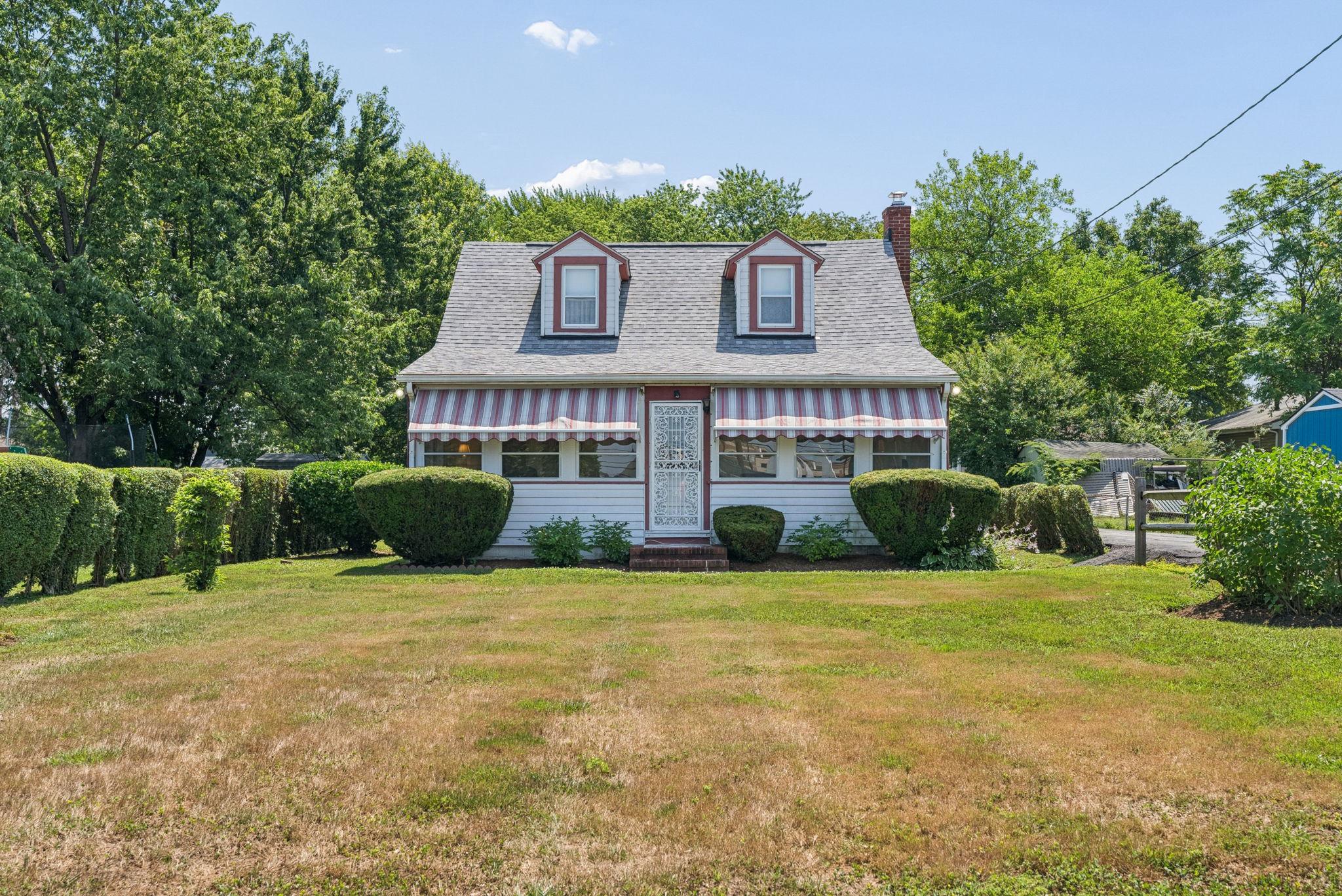 19 Old Solomons Island Rd — photo