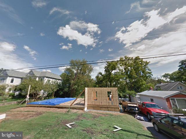 219 Lockwood Ct — photo